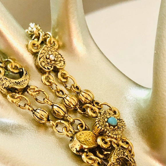 Vintage Victorian revival Bracelet - Picture 3 of 9